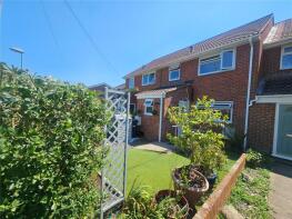 Lanesra, Main Road, Southampton SO40 4UA
