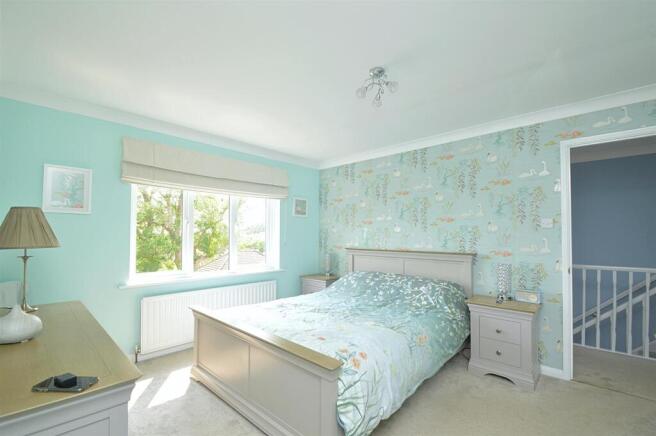 resizedBed1b.jpg