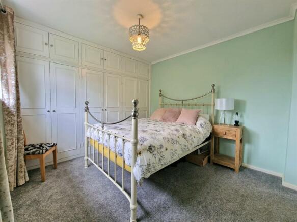 Bedroom 2.jpg