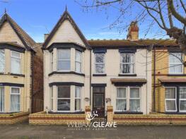 7, Sandringham Avenue, Rhyl LL18 1NH