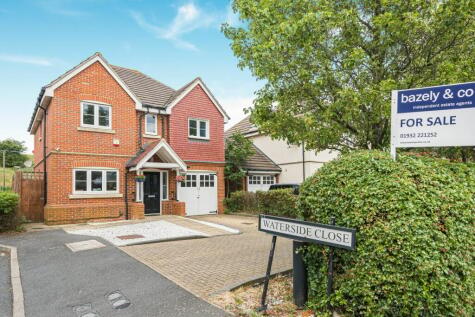 Waterside Close, Shepperton, TW17
