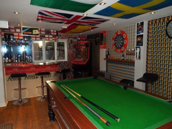 Shed/Pub