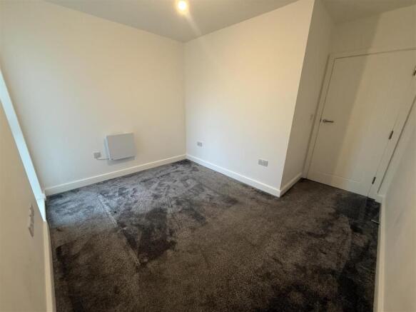 1 bed House to rent Image 8