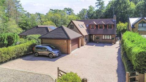 Nine Mile Ride, Finchampstead, Wokingham, Berkshire, RG40