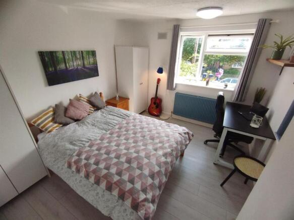 Room 5.jpg