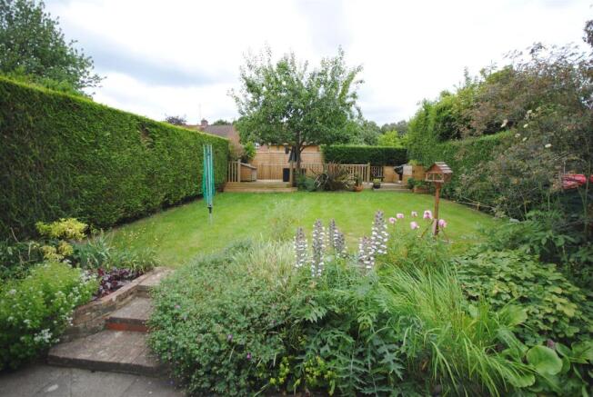 rear garden.JPG