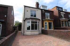 10, Low Edges, Chesterfield Road South, Sheffield S8 8LW