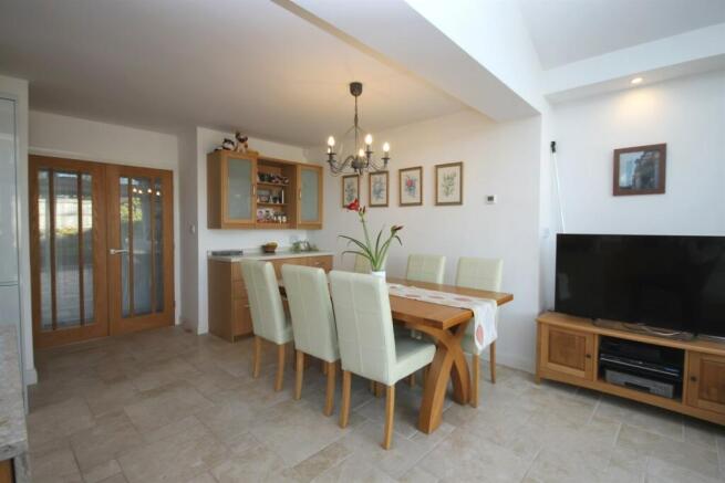 Open Plan Living Din