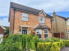37, Millview Meadows, Rochford SS4 1EF