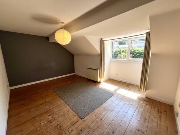 Bedroom 3.JPG