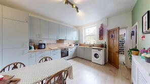 2, Oxford Terrace, Swan Street, Carleton, Skipton BD23 3HJ