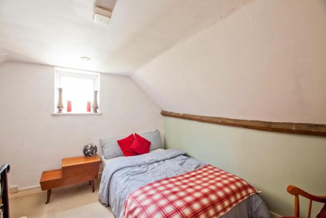 Attic room/Bedroom 3