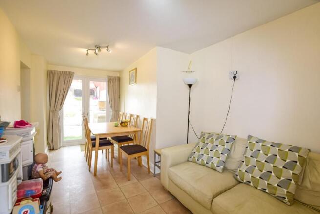 Living/Dining Area