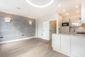 Flat 3, 226, Hornsey Road, London N7 7LL