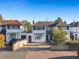 89, Raglan Gardens, Watford WD19 4LJ