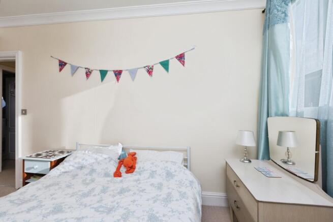 1 bed Flat for sale Image 10