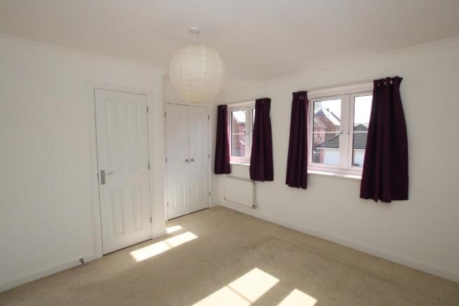 Rudgard Way, Liphook, Hampshire, GU30 photo 4