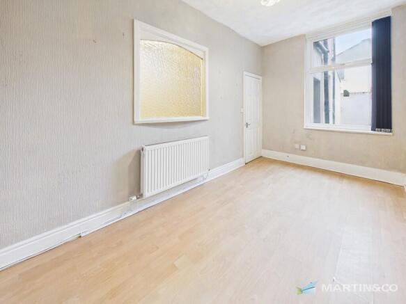 CAM02318G0-PR0611...