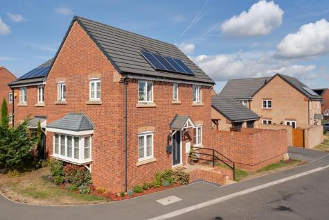 NN18 Flinders Close, Corby