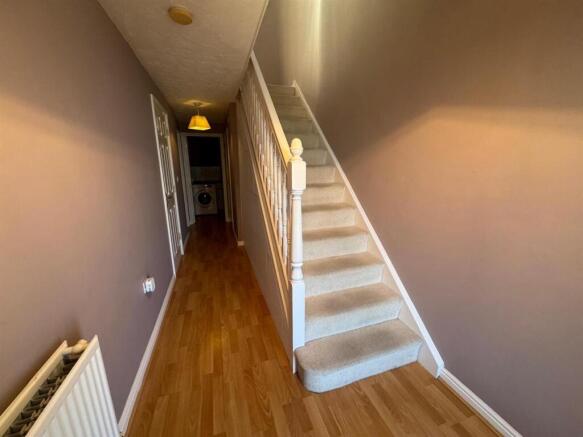 3 bed Town House for sale Image 5