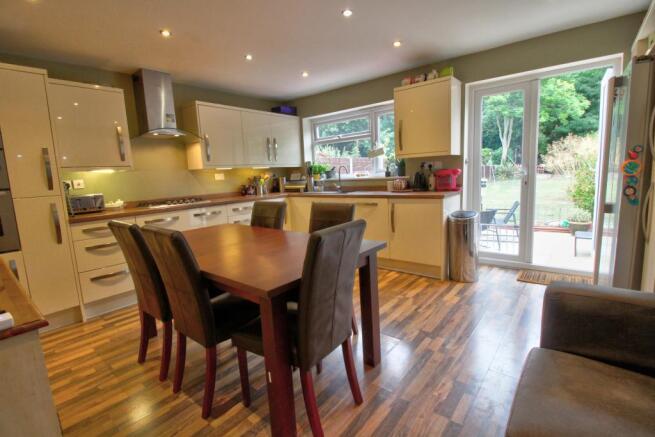 Kitchen diner