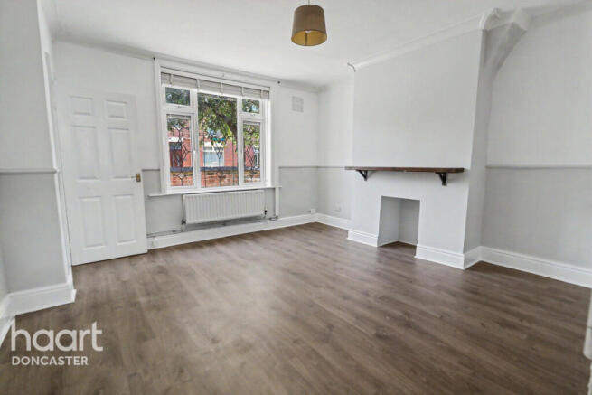 3 bed Terraced for sale Image 5