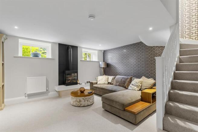 3 bed End of Terrace for sale Image 11