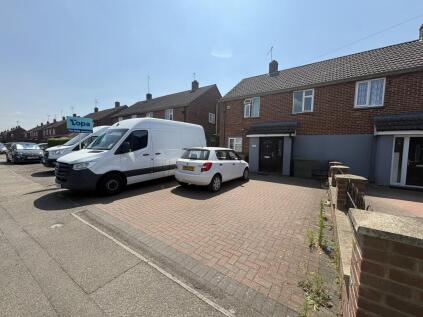 Poplar Avenue, Peterborough, PE1