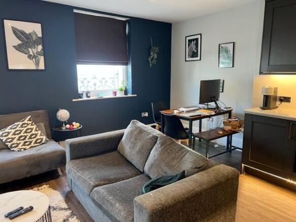 Living room 2nd pict