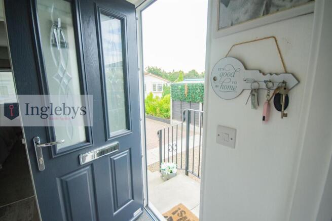 1 bed Park Home for sale Image 5