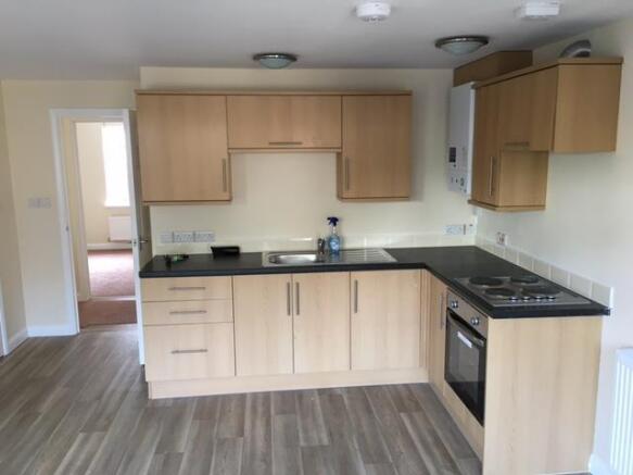 kitchen 2 10C Albert Street.jpg