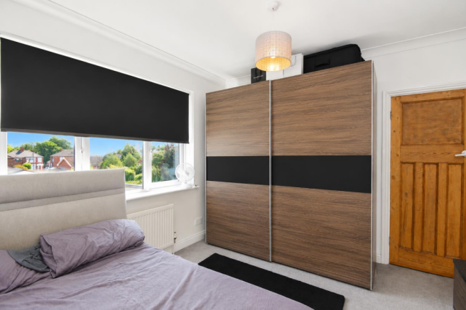 3 bed Terraced for sale Image 12