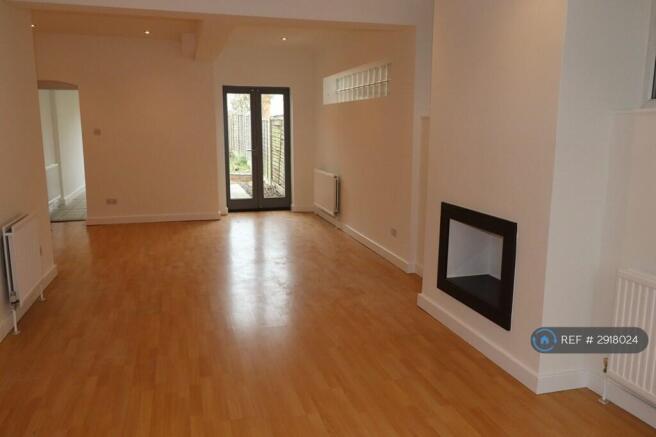 Living/Dining Room