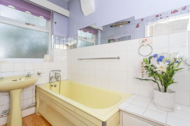 First Floor Bathroom