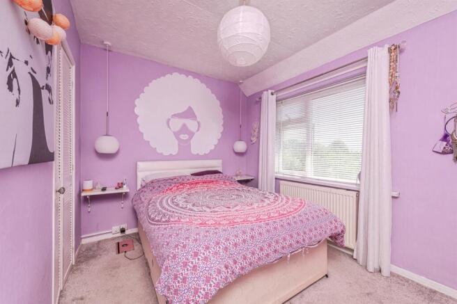 3 bed Semi-Detached for sale Image 7