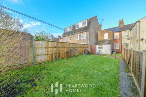 Upper Culver Road, St. Albans, AL1 4EE