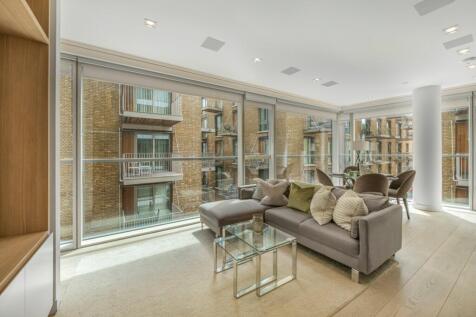 Tudor House,
Duchess Walk, SE1