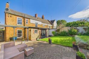 15 Sunnyside Cottage, Cross Street, Northampton NN3 7RZ