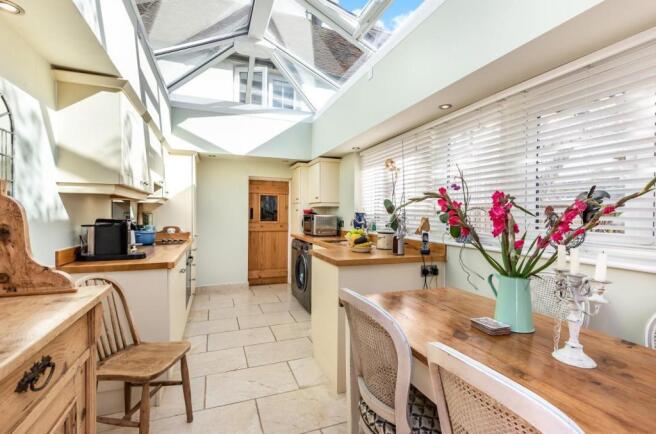 Kitchen/dining room
