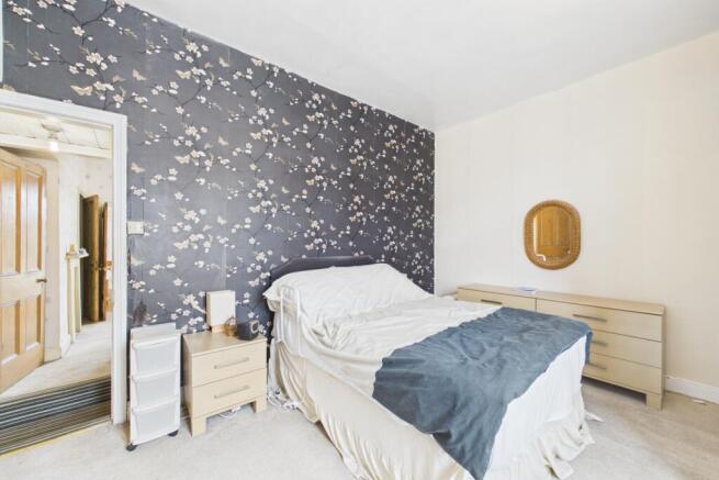 2 bed Terraced for sale Image 9