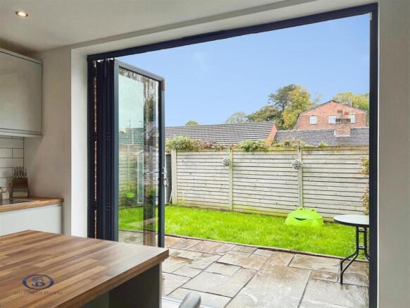 Sherratt Close, Congleton photo 4