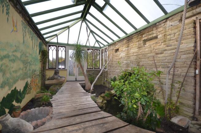 Winter Garden Room