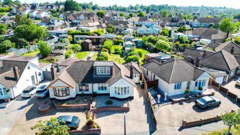 Cotswold Avenue, Rayleigh, SS6