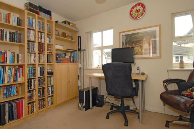 Photo 8
