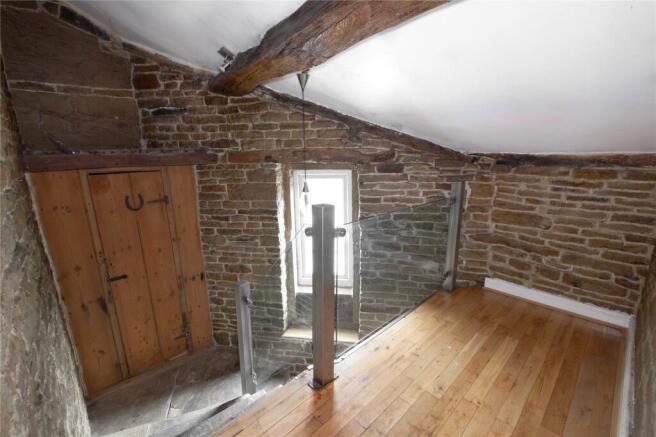 3 bed Detached for sale Image 11