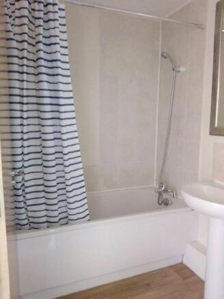 1 bed Apartment for sale Image 5