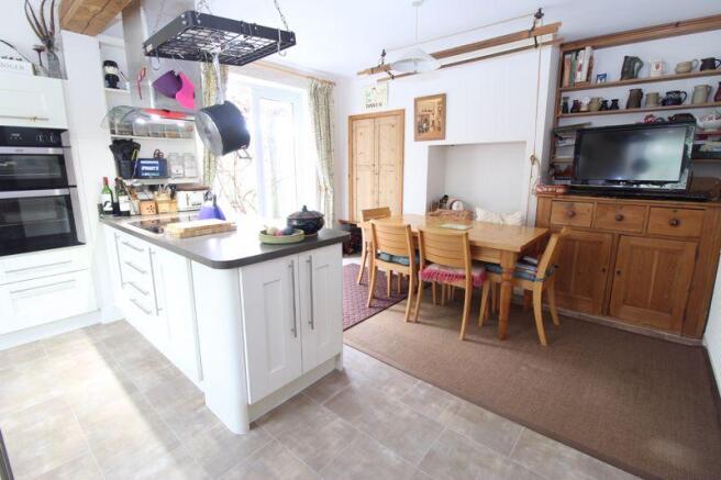 Kitchen/Breakf...
