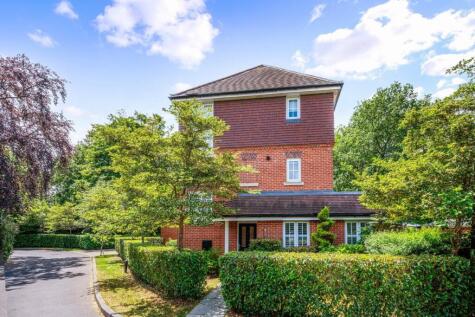 White Lodge Close, Tadworth