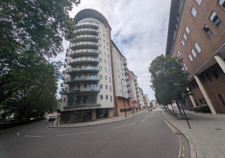 Flat 63 Oceana Boulevard, Briton Street, Southampton, Hampshire, SO14 3HU