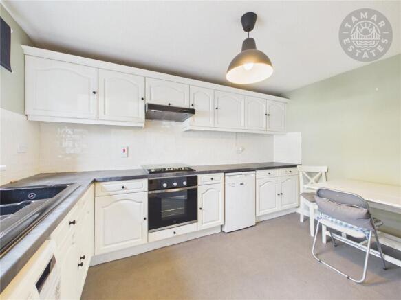 Kitchen/Breakfast Rm